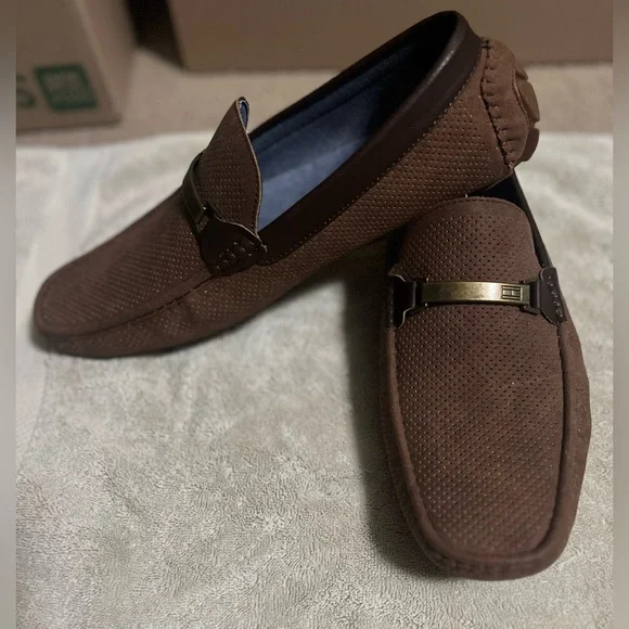 Tommy Hilfiger Driver Slip-on Squared off Moc Toe Loafer - Picture 4 of 7